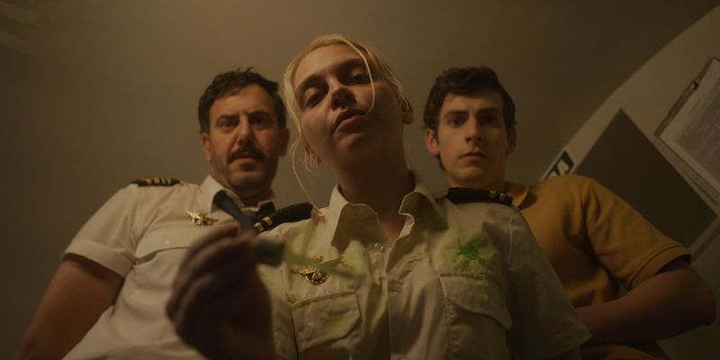 LA COSA EN LA NIEBLA con el equipo de la película